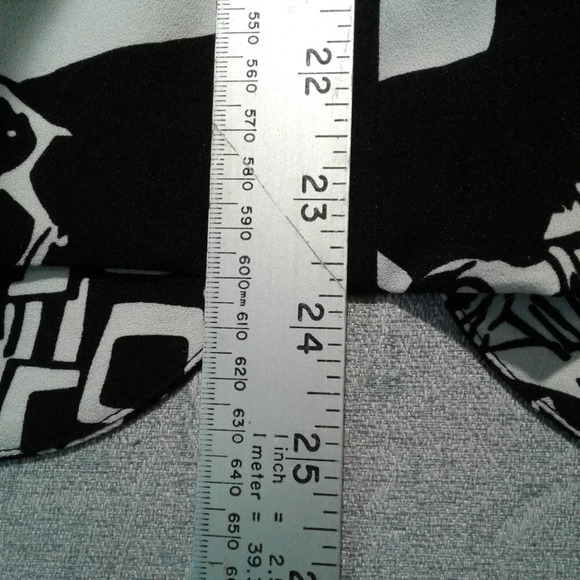 Women's Black & White Cartoon Print  Blazer by Linea Domani Size 4 - Picture 15 of 16